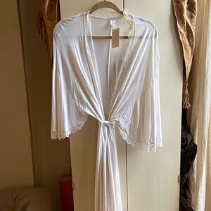 Eberjey White Lace Trim Robe NWT